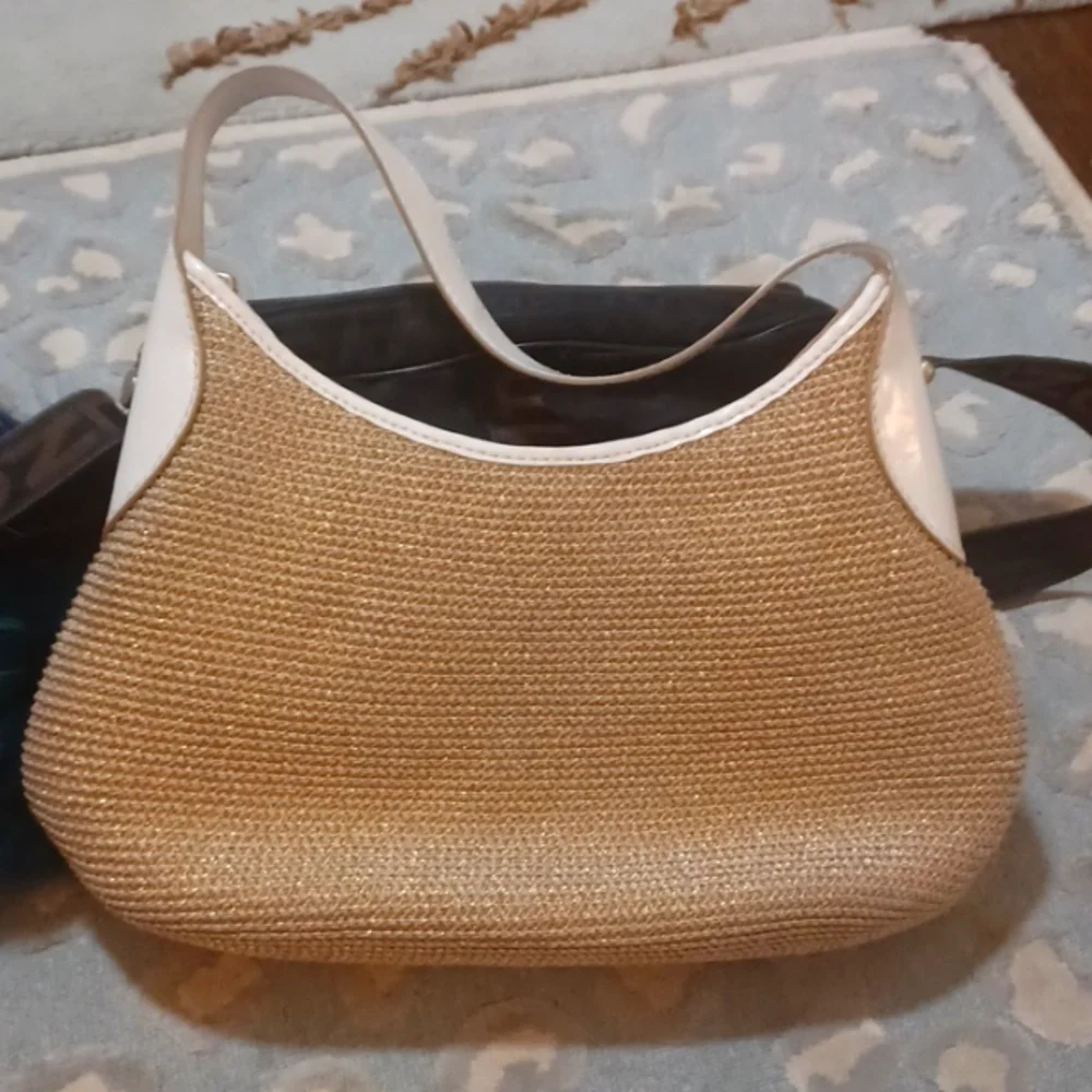 TALBOTS GOLD WOVEN SHOULDER BAG PURSE - Picture 1 of 9